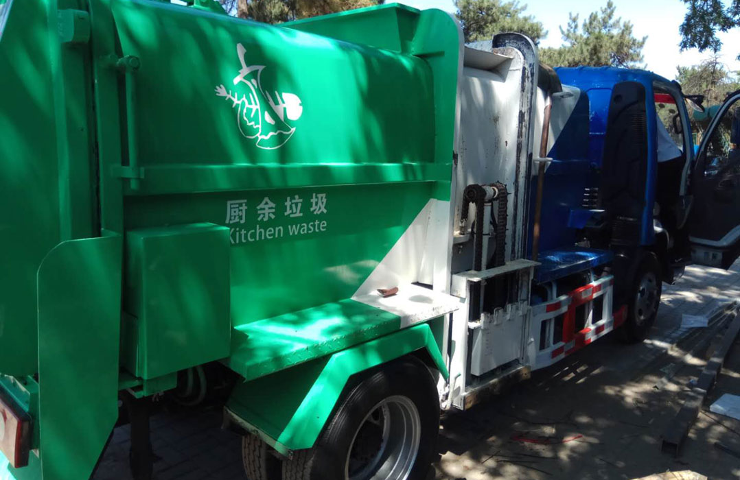 北京華林餐廚車